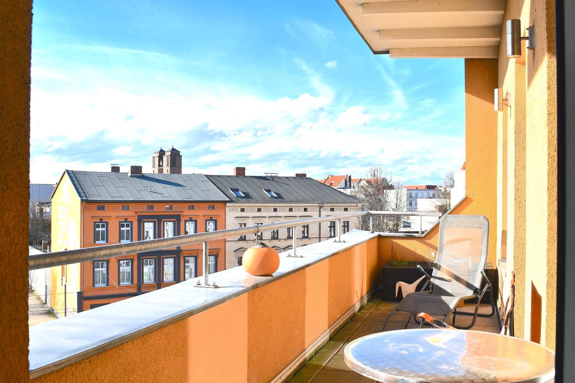 City-Dach-Apartment Mit Loggia - Balkon - Kamin Cottbus Luaran gambar
